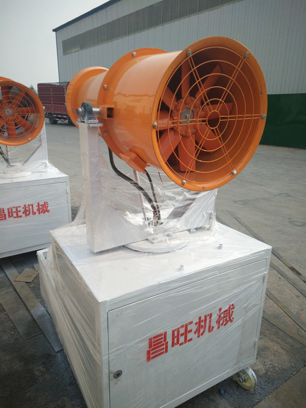 霧炮機(jī)發(fā)貨現(xiàn)場圖
